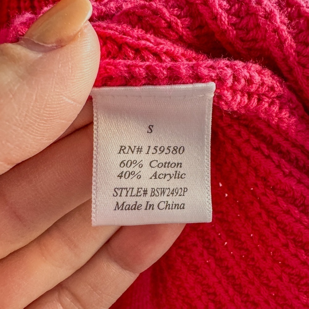 Pink Lily Fuchsia Crewneck Sweater with Crochet-Pattern Balloon Sleeves - Picture 10 of 16